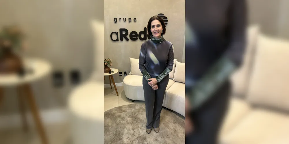 "Tenho sido muito recebida nas viagens que faço pelo interior do estado, sou muito grata à acolhida do paranaense", disse durante a entrevista