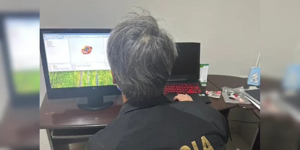 Imagens e vídeos de pornografia infantil foram apreendidos