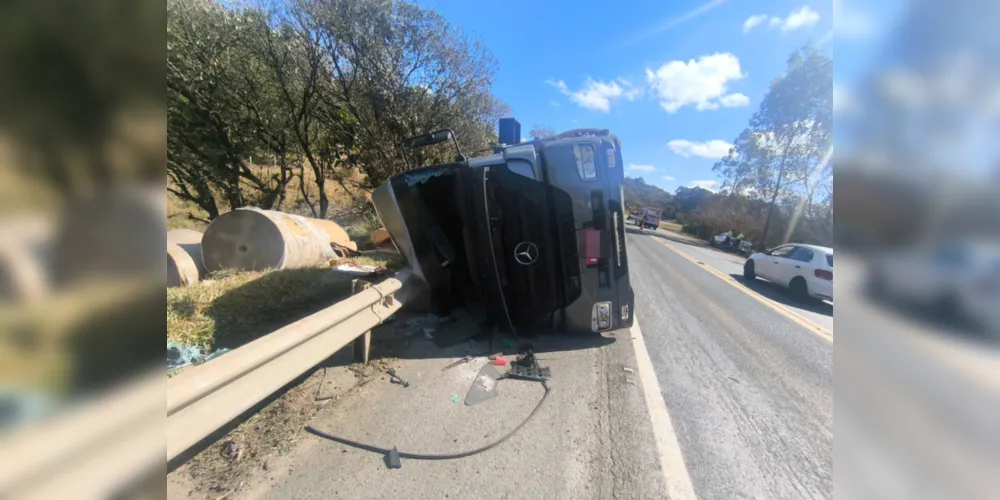 Imagem ilustrativa da imagem Motorista fica ferido após caminhão tombar na PR-239 em Arapoti