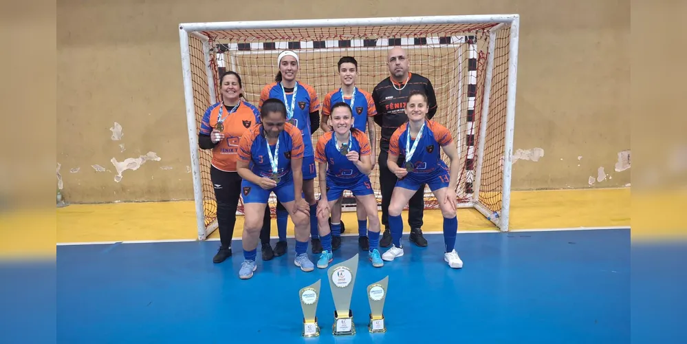 Na categoria feminina, a equipe Fênix, do 31 de Março, conquistou o título