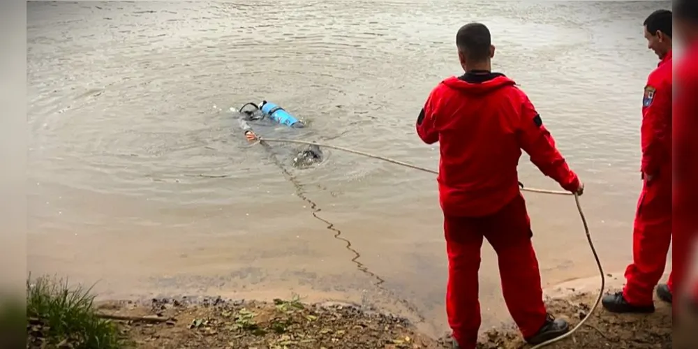 Busca aquática foi realizada pelos Bombeiros