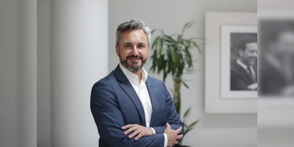 "Senti que Deus fez algo importante e acabei sendo o deputado mais votado no meu partido," destacou Fabio Oliveira