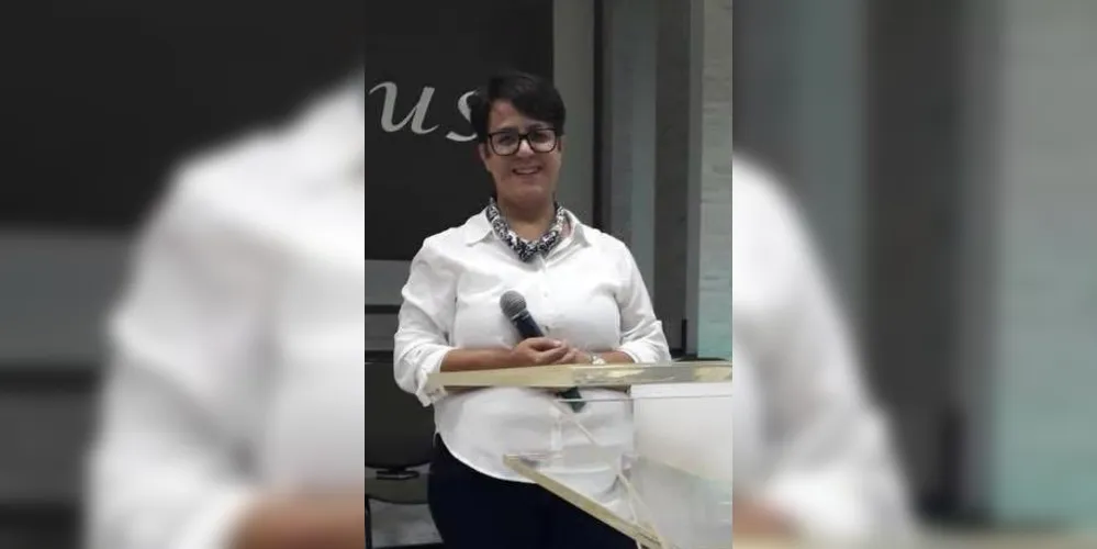 Palestrante Rosicler Sansana