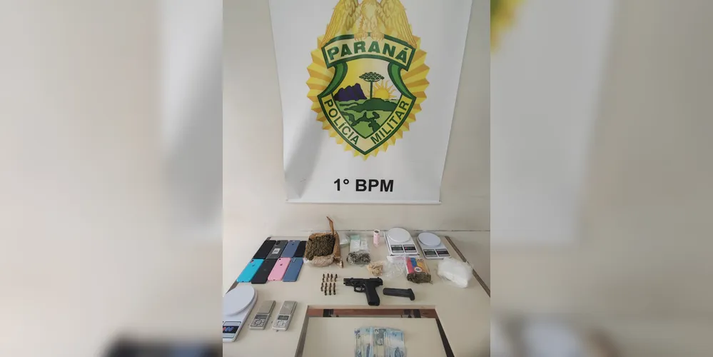 Imagem ilustrativa da imagem PM apreende mais de 1 kg de maconha após denúncia no bairro Uvaranas