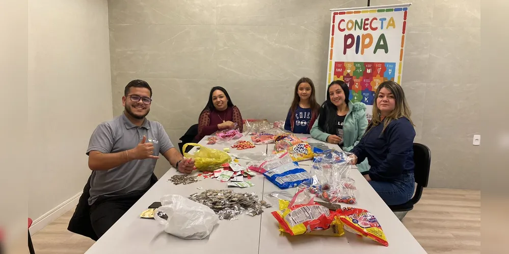Integrantes do grupo “Semeando Esperança”,