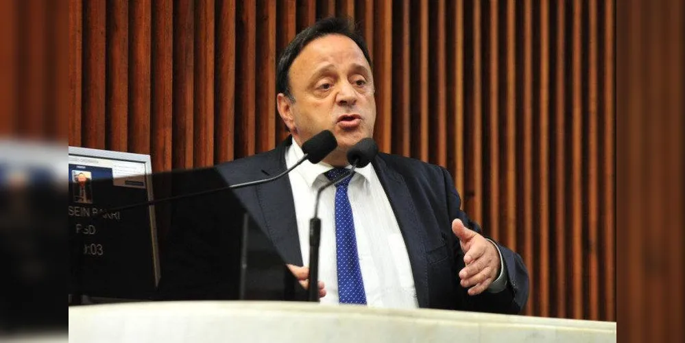 "Um gestor fantástico. Queria tanto um modelo desse na presidência da República. O Brasil precisa disso", destacou Bakri sobre Ratinho Jr. (PSD)