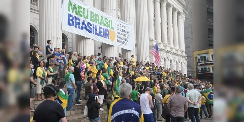 Grupo protestava a favor da anistia