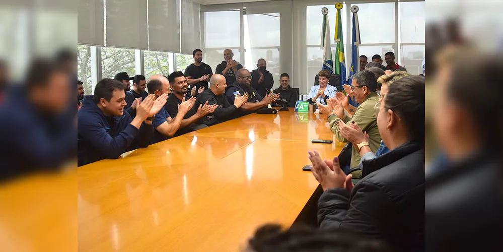 Momento da assinatura