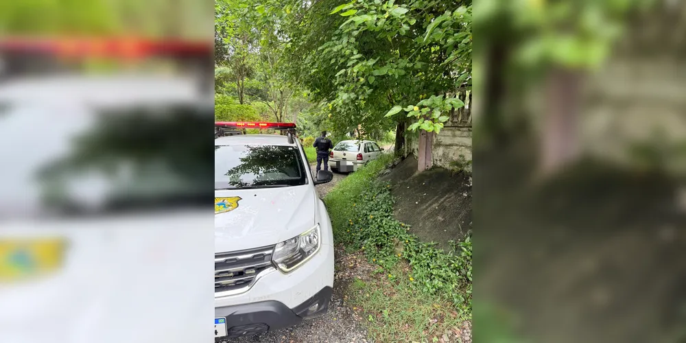 Imagem ilustrativa da imagem Veículo furtado é recuperado no Centro de Ponta Grossa