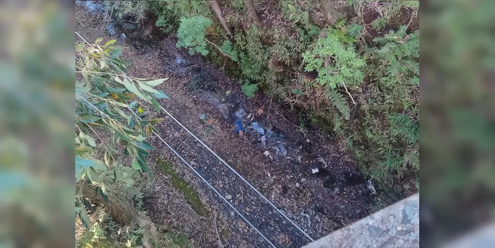 Corpo foi encontrado ao lado do trilho do trem