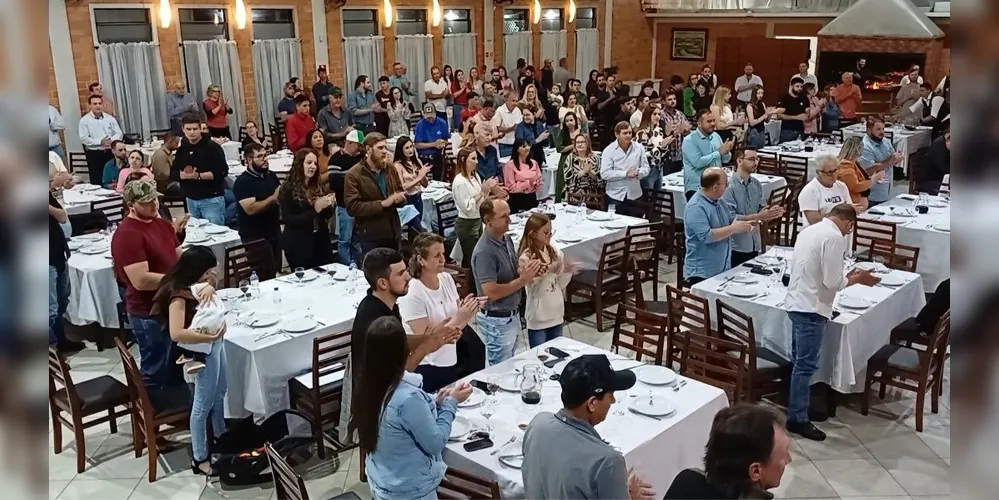 Produtores reunidos durante premiação