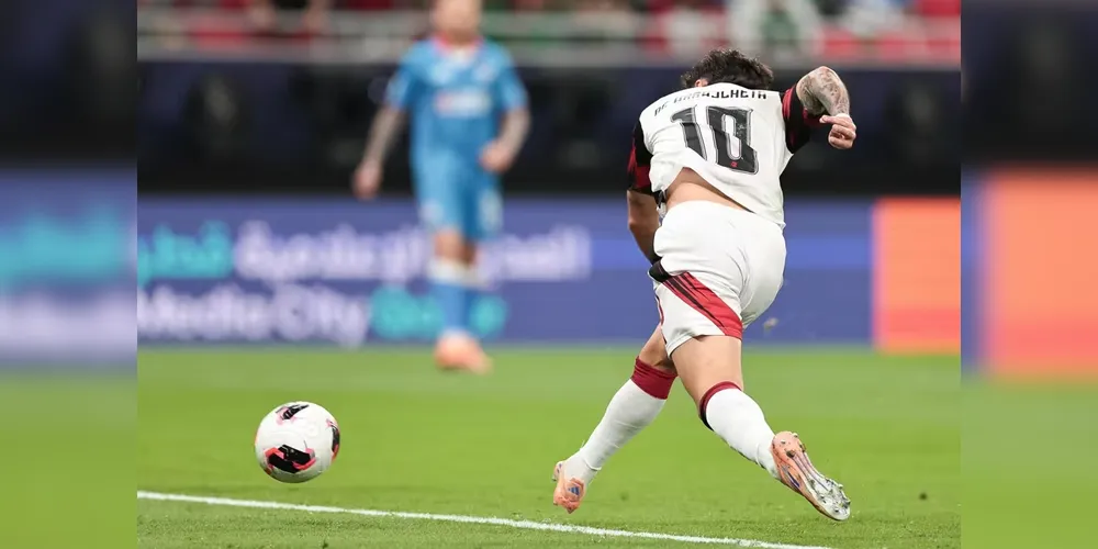 Imagem ilustrativa da imagem Flamengo vence 'Dérbi das Américas' e avança na Copa Intercontinental