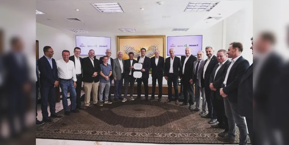 Encontro foi realizado nesta terça-feira (11)