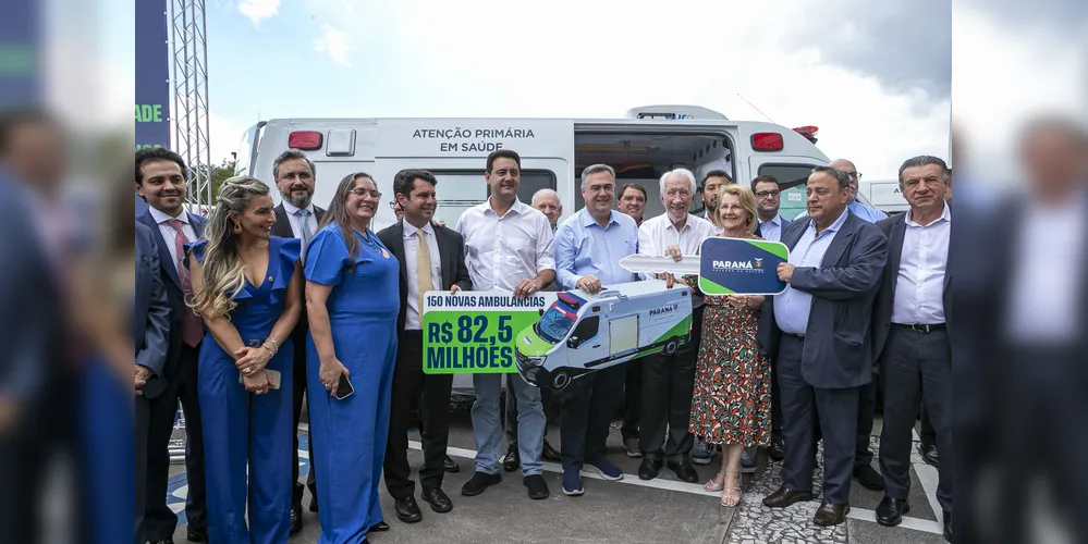 Ratinho Junior e demais lideranças anunciaram o investimento