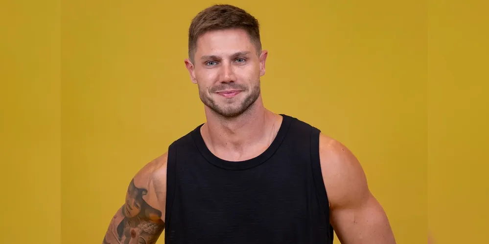 Jonas Sulzbach nas fotos oficiais do BBB