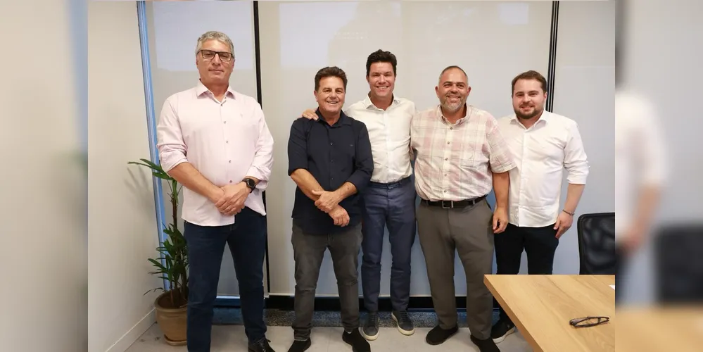 Denilson Baitala se reuniu com o secretário de Estado das Cidades, Guto Silva