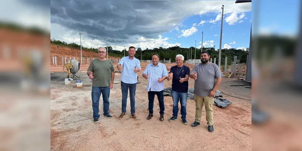 Hussein Bakri se reuniu com o prefeito Leandro Jasinski e demais representantes da Administração Municipal