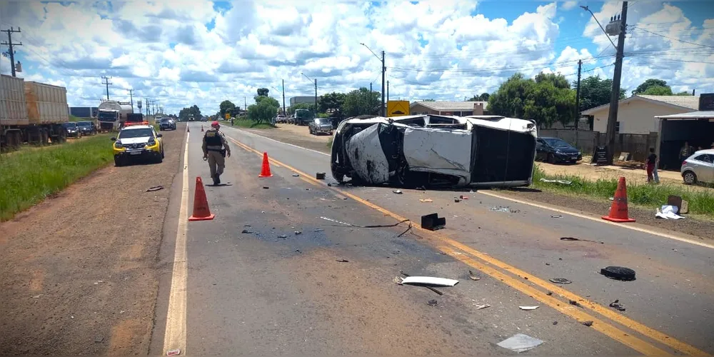 Capotamento aconteceu no perímetro urbano de Guarapuava