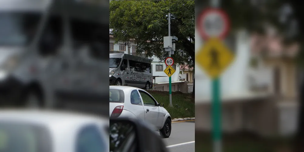 Em 2025, foram registradas 66,2 mil multas por excesso de velocidade