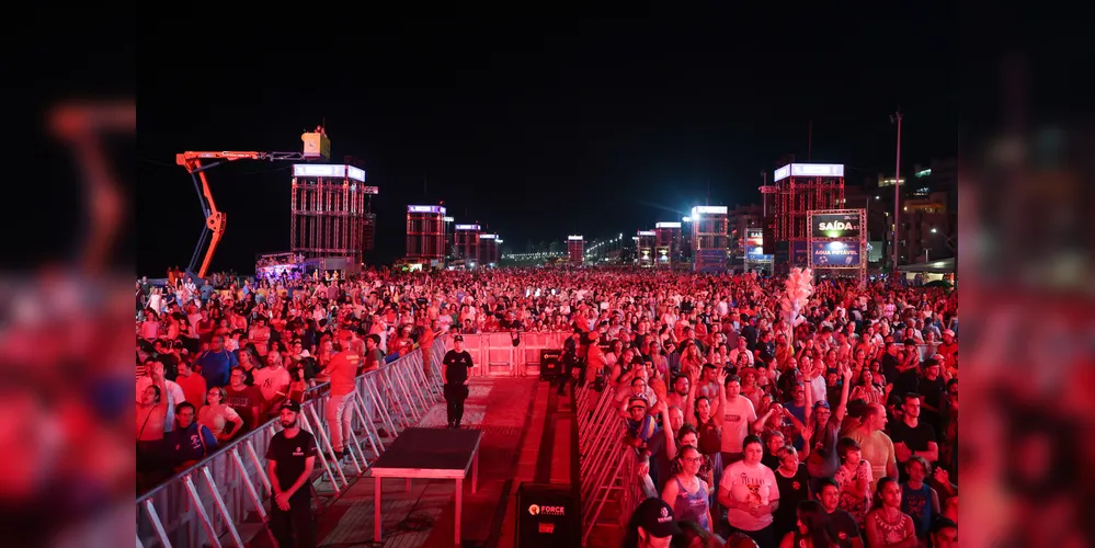 O grupo Gipsy Kings durante a apresentação do seu show dentro da programação do Verão Maior Parana, em Matinhos