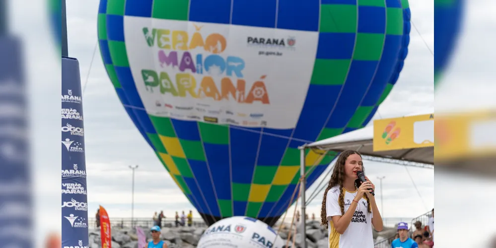 Isadora Venâncio em apresentação na Arena Esportiva Verão Maior