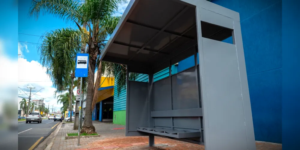 Ao todo, são 52 novos pontos de ônibus em instalação