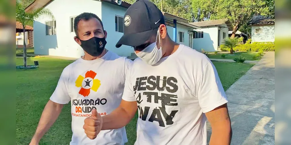 O atendimento humanizado mostra que a transformação depende tanto da oportunidade quanto da decisão individual, mas também passa pelo acompanhamento após o tratamento.