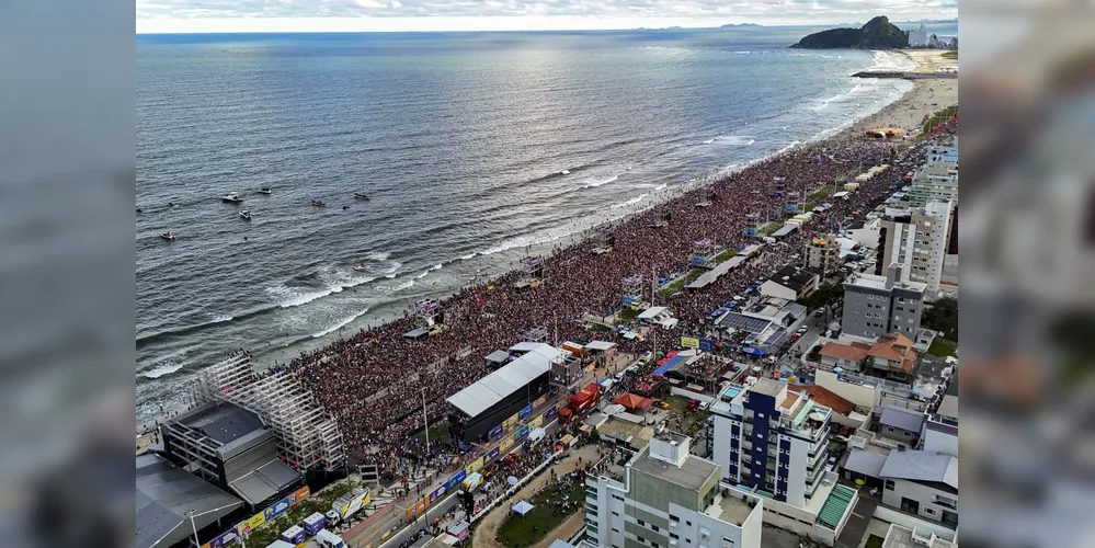 Matinhos , 25 de janeiro de 2026 - Show de Gustavo Lima.