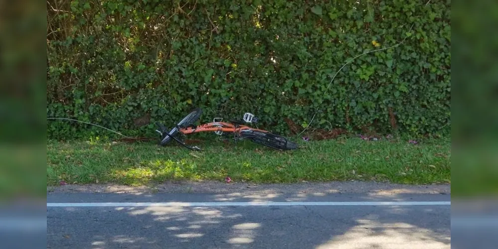 Bicicleta em que idoso estava