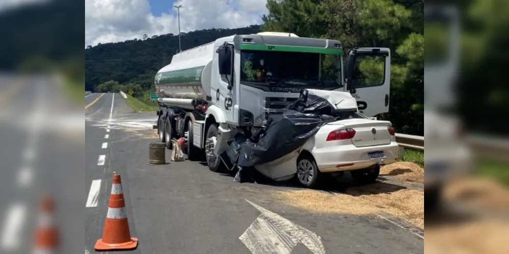 Suspeito do crime morreu no local do acidente