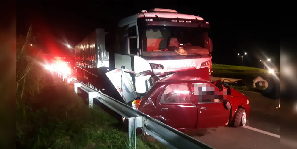 Acidente ocorreu na noite dessa quinta