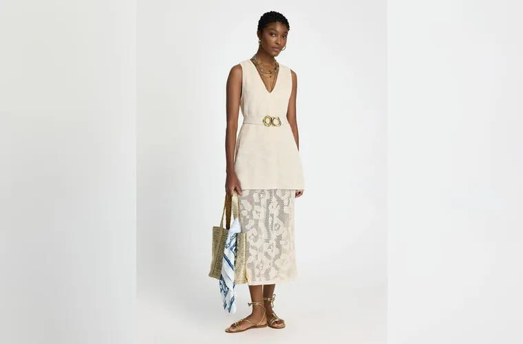 Ainda da tempo de garantir as peças desejo de marcas renomadas com 50% de desconto na promoção.