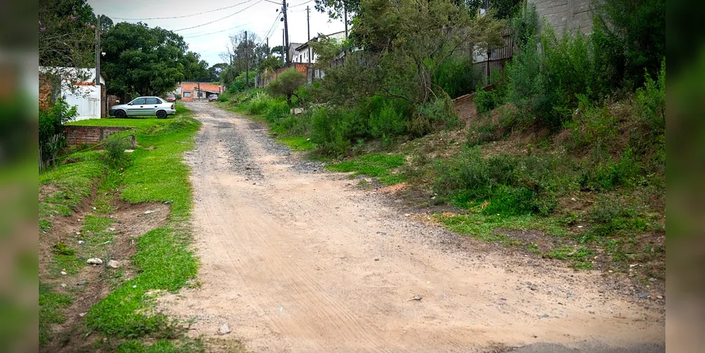 Imagem ilustrativa da imagem 'Palmeirinha' receberá obras de pavimentação de R$ 971 mil em PG