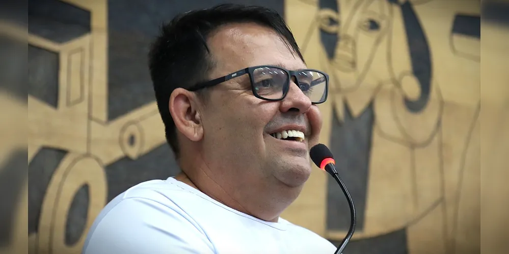 Professor Careca é o autor do projeto de lei