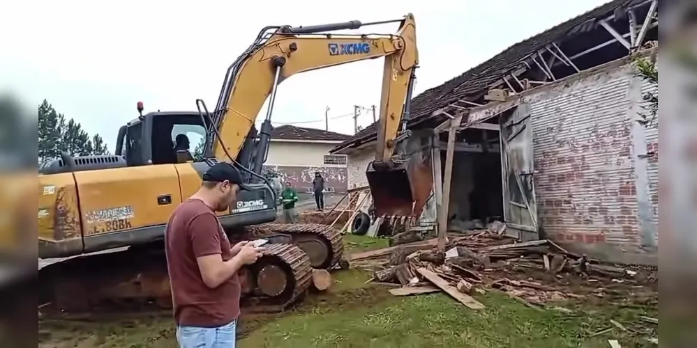 O espaço será construído em um barracão, que foi destinado por empresários do município