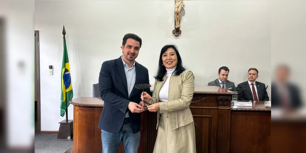 Emiliano Gomes e Lidia Maejima estiveram reunidos