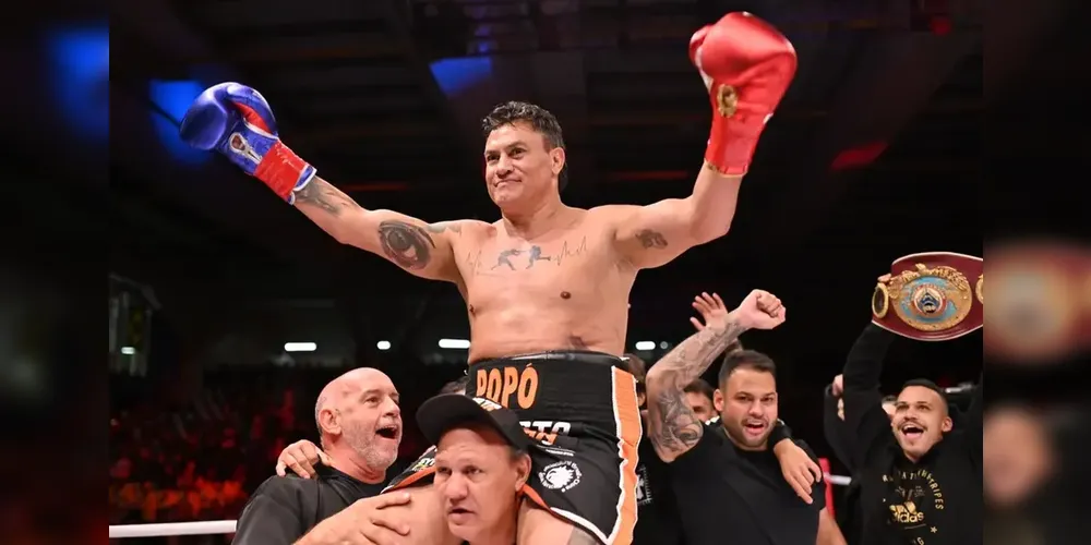 Acelino Popó Freitas é tetracampeão mundial de boxe