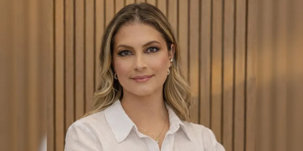 Presidente do CDEPG, Priscila Garbelini Jaronski
