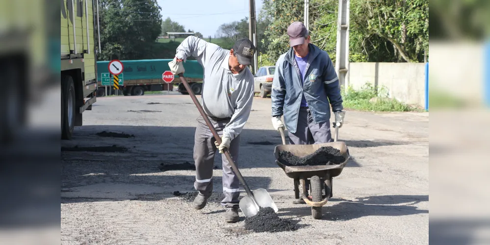Imagem ilustrativa da imagem Obras e serviços estruturantes antecedem Tô na Vila no Tronco