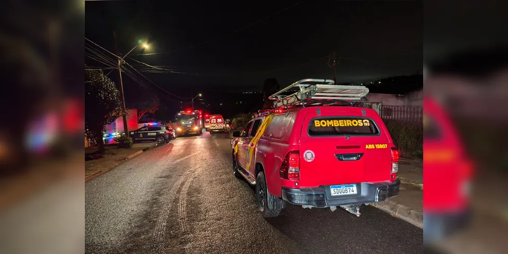 Imagem ilustrativa da imagem Homem é esfaqueado, tem casa incendiada e carro roubado em PG