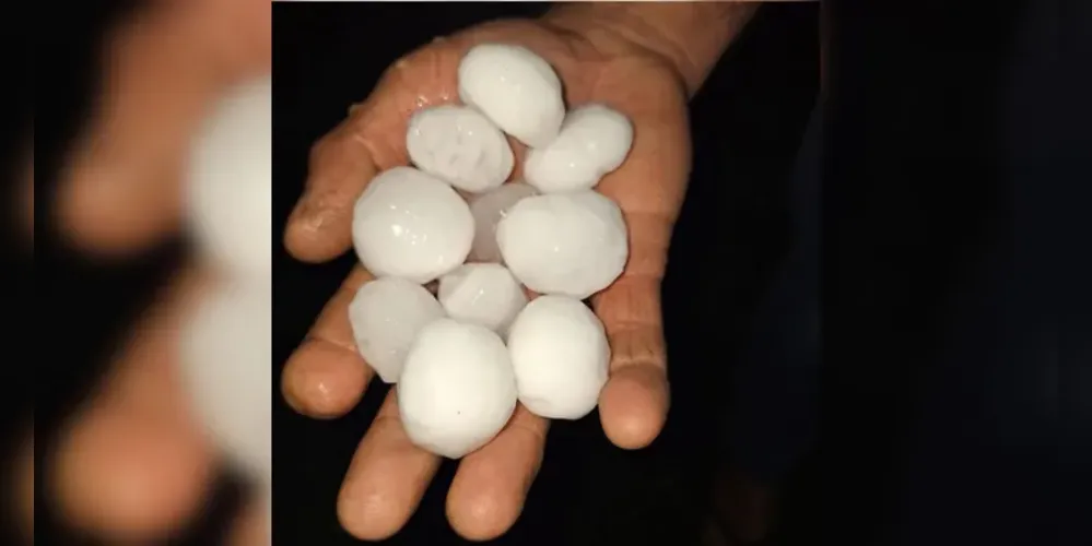 Imagem ilustrativa da imagem Cidades da região são atingidas por fortes temporais e granizo