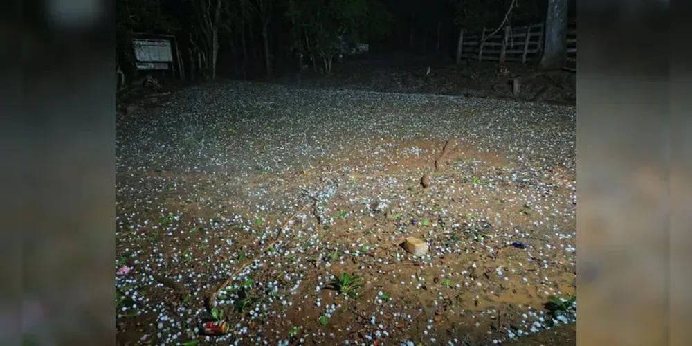 Imagem ilustrativa da imagem Cidades da região são atingidas por fortes temporais e granizo