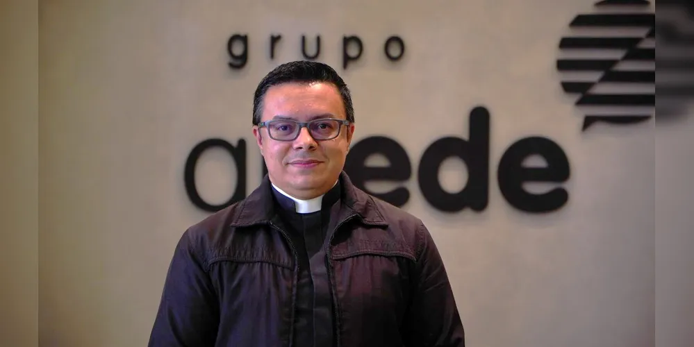 Padre Wagner Oliveira, pároco da Paróquia São João Paulo II