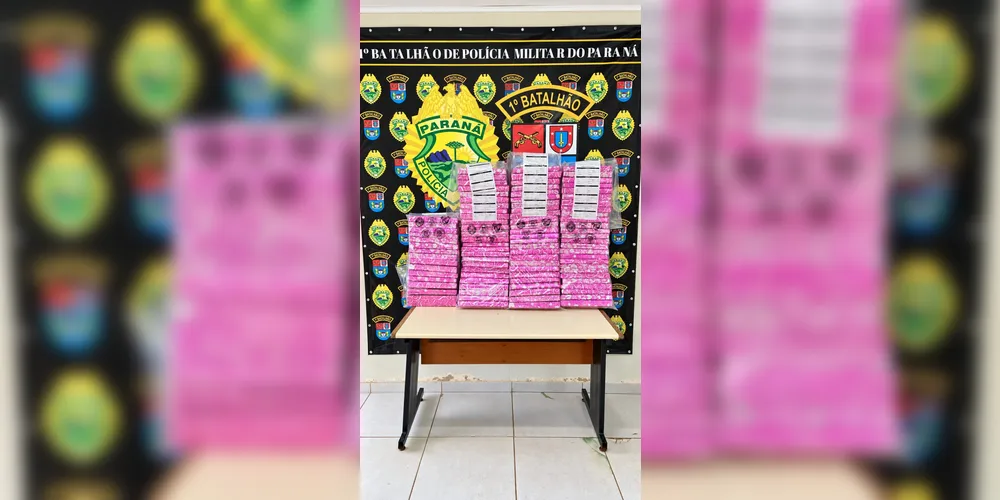 A Polícia Militar apreendeu 73,92 kg de maconha em Ponta Grossa.