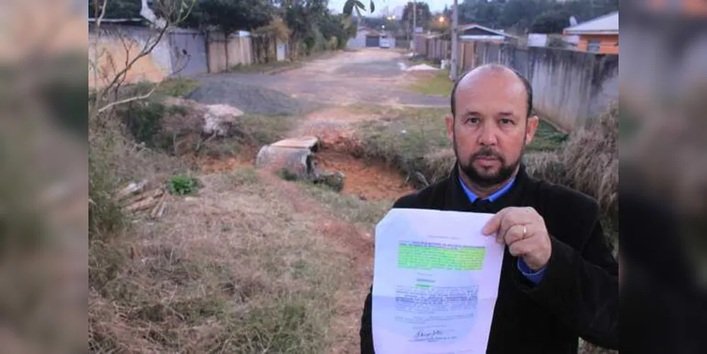 Cinco moradores moveram ação contra a Prefeitura e conquistaram decisão favorável. Justiça prevê multa diária até que o problema seja solucionado