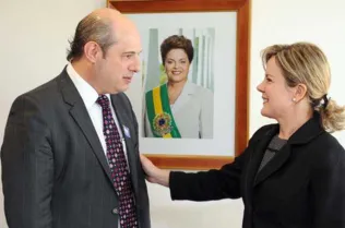 Barbiero afirmou que tem "lealdade" com a senadora por tudo que Gleisi fez por Ponta Grossa