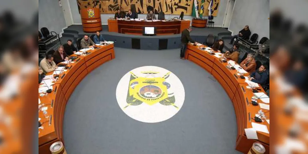 Maioria das convenções acontece na Câmara Municipal de Ponta Grossa (CMPG)