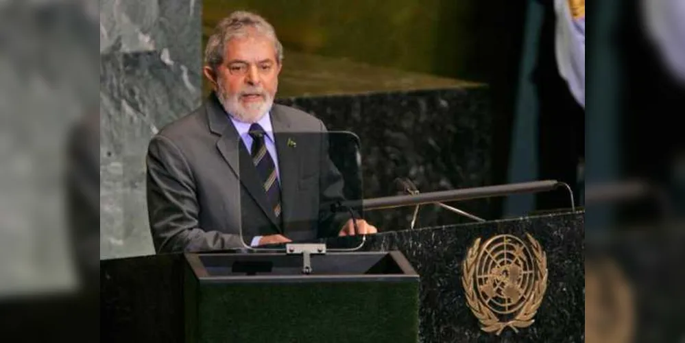 Imagem ilustrativa da imagem Lula recorre à ONU e diz ser perseguido por Moro