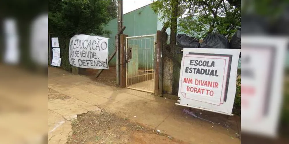 Colégio Estadual Ana Divanir Boratto, na Vila Borato, é uma das escolas em que a Justiça determinou a reintegração de posse
