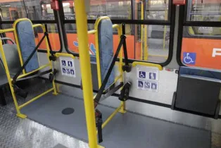 Imagem ilustrativa da imagem VCG amplia a frota com novos ônibus adaptados